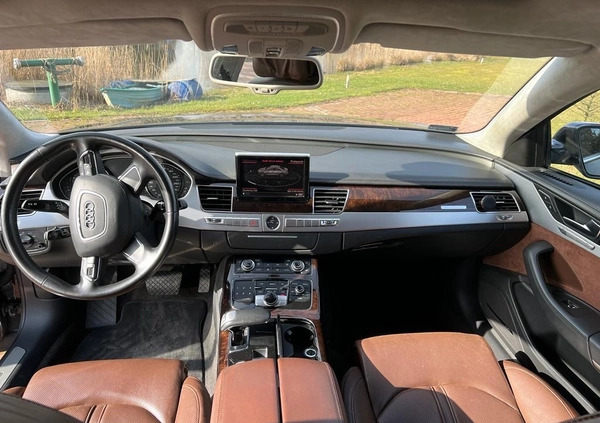 Audi A8 cena 90900 przebieg: 274500, rok produkcji 2011 z Ostróda małe 704